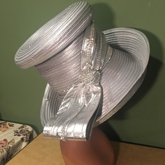 NEW CHARM NY SILVER HAT w Sparkling Rhinestones Church Derby Ascot - Picture 5 of 8
